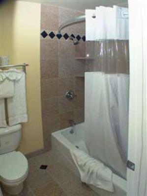 фото отеля Howard Johnson Express Seaside