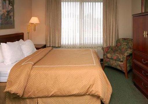 фото отеля Comfort Suites Grandville