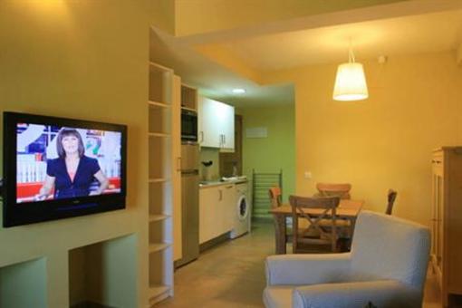 фото отеля Apartamentos Playa Galizano Ribamontán al Mar