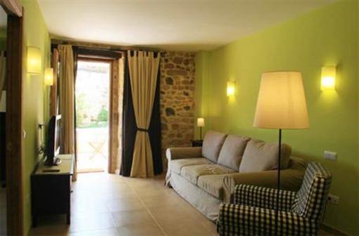 фото отеля Apartamentos Playa Galizano Ribamontán al Mar