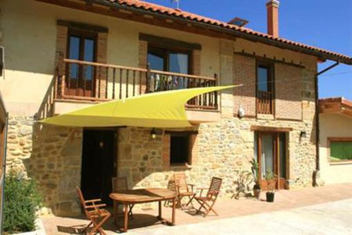 фото отеля Apartamentos Playa Galizano Ribamontán al Mar