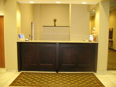 фото отеля Candlewood Suites Terre Haute
