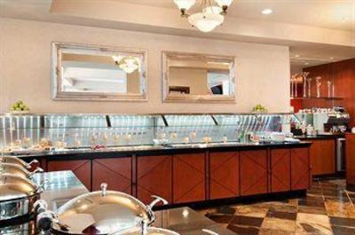 фото отеля Hilton Vancouver Metrotown