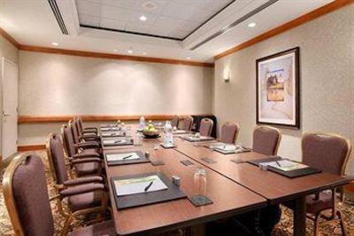 фото отеля Hilton Vancouver Metrotown