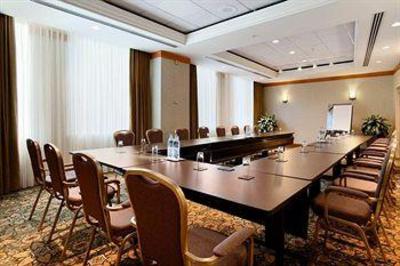 фото отеля Hilton Vancouver Metrotown