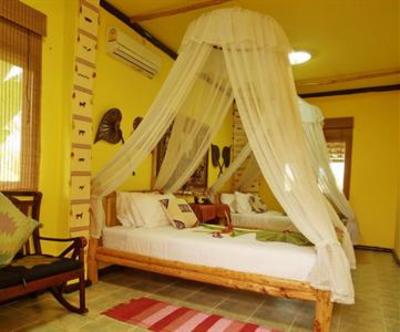 фото отеля Chomwana Resort & Horse Club