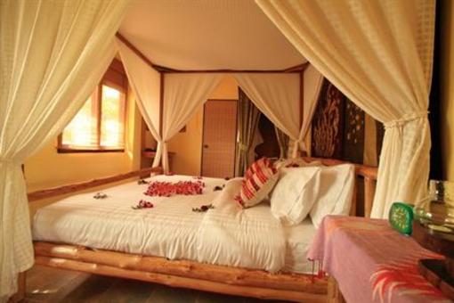 фото отеля Chomwana Resort & Horse Club
