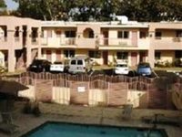 Pasadena Inn