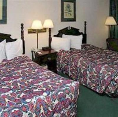 фото отеля The Lodge Hotel & Banquets St. Louis Airport
