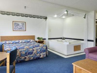 фото отеля Super 8 Ankeny/Des Moines