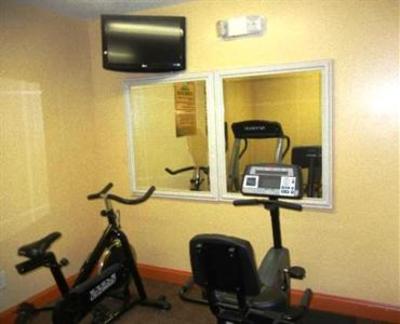 фото отеля Douglas Inn & Suites