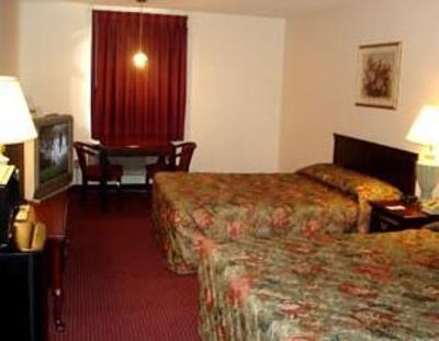 фото отеля Douglas Inn & Suites