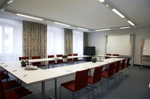 фото отеля Hotel Goldener Hirsch Kaufbeuren