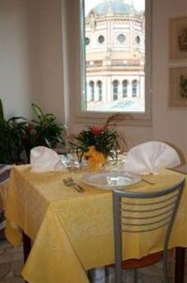 фото отеля Albergo la Piazzetta