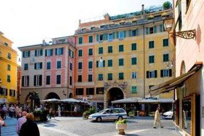 фото отеля Albergo la Piazzetta