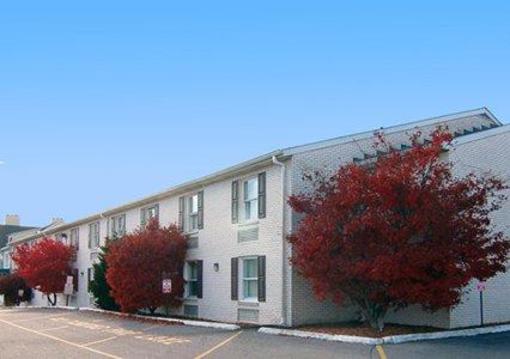 фото отеля Quality Inn Airport Reading (Pennsylvania)