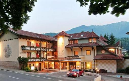 фото отеля Erlebnis Hotel Appartements Latschach