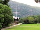 фото отеля Bear Mountain Inn's Overlook Lodge