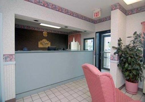 фото отеля Econo Lodge Inn & Suites Tuscaloosa