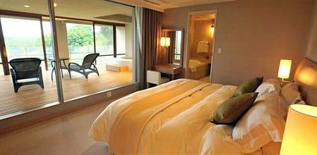 фото отеля Island Hotel & Resort Nasu