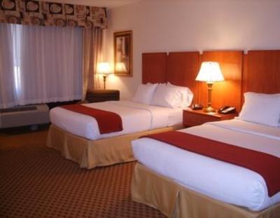 фото отеля Holiday Inn Express Hotel & Suites Midland (Texas)