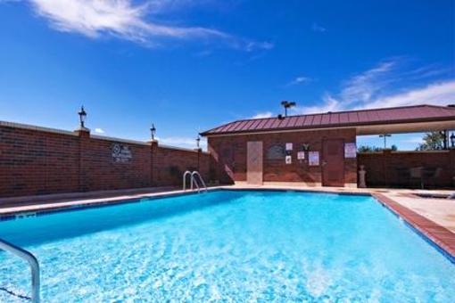 фото отеля Holiday Inn Express Hotel & Suites Midland (Texas)