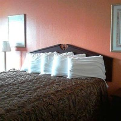 фото отеля Regency Inn and Suites McKinney