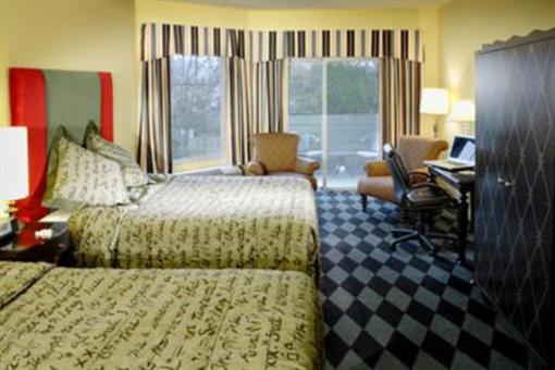 фото отеля Plaza Inn & Suites at Ashland Creek