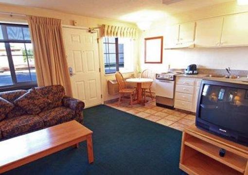 фото отеля Quality Inn & Suites Bremerton