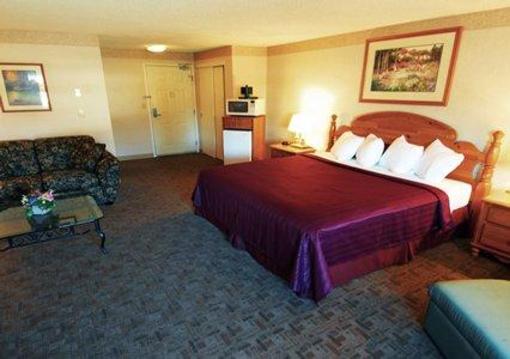 фото отеля Quality Inn & Suites Bremerton