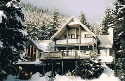 фото отеля Whistler Home & Chalet Rentals