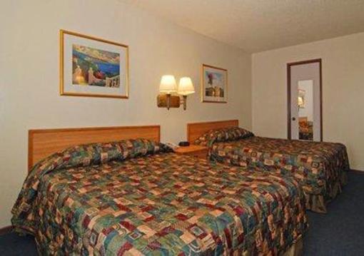 фото отеля Rodeway Inn Riverside