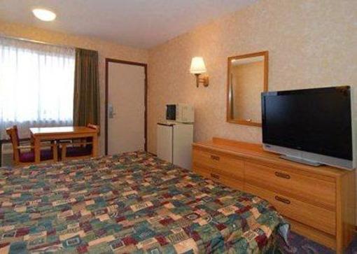 фото отеля Rodeway Inn Riverside