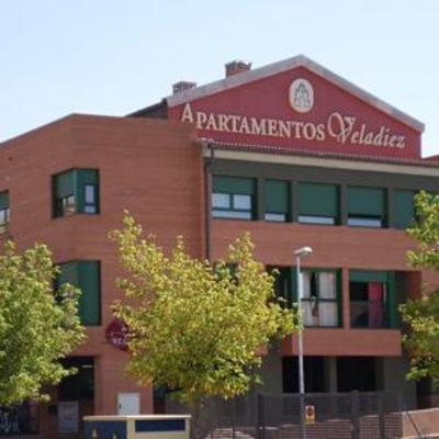 фото отеля Turisticos Veladiez Apartamentos La Lastrilla