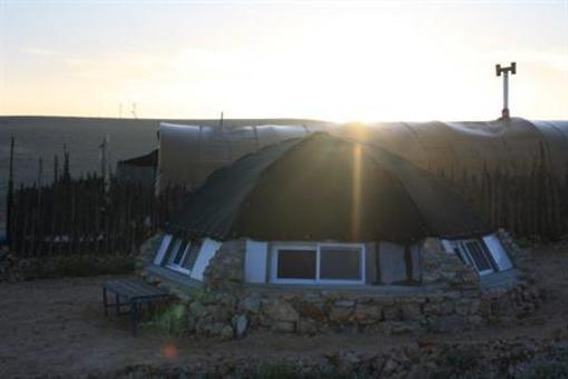 фото отеля Silent Arrow Desert Lodge