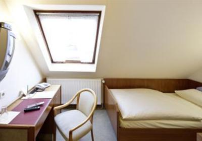 фото отеля Hotel Schomacker