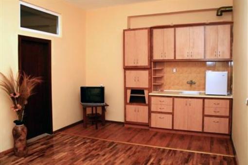 фото отеля Central Hotel Shumen