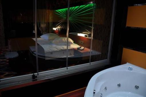 фото отеля Murat Hotel