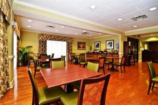 фото отеля Hampton Inn Savannah Richmond Hill