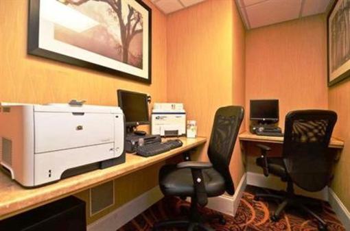 фото отеля Hampton Inn Savannah Richmond Hill