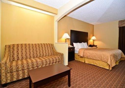 фото отеля Comfort Inn & Suites Joplin