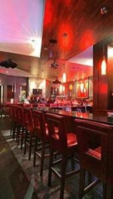 фото отеля Sandman Hotel & Suites Calgary West