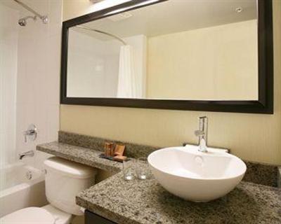 фото отеля Sandman Hotel & Suites Calgary West