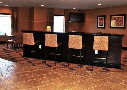 фото отеля Comfort Suites Rome (Georgia)