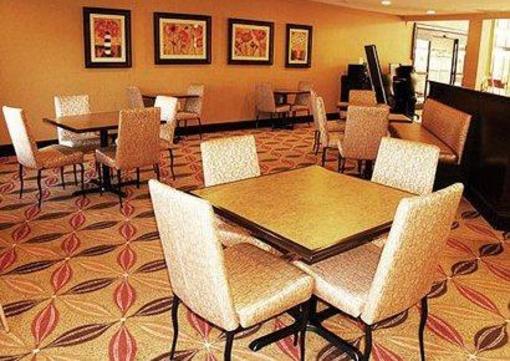 фото отеля Comfort Suites Rome (Georgia)