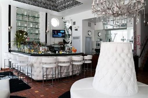 фото отеля Whitelaw Hotel