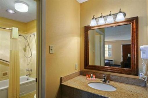 фото отеля Country Hearth Bossier City