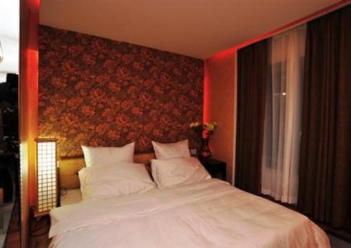 фото отеля Yusu Holiday Inn