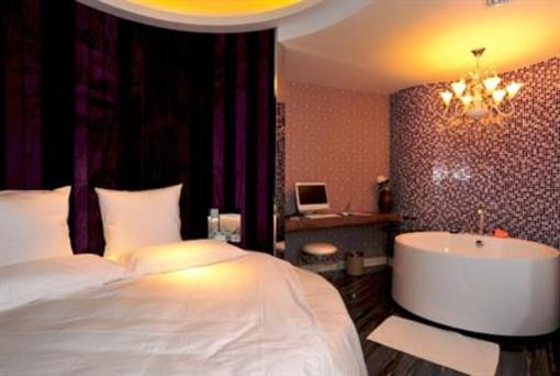 фото отеля Yusu Holiday Inn
