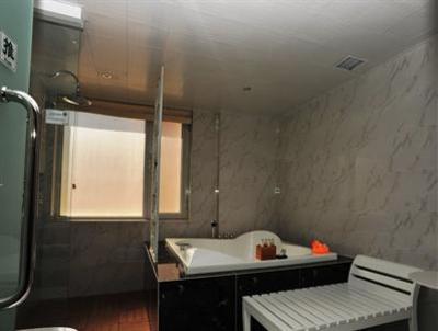 фото отеля Yusu Holiday Inn